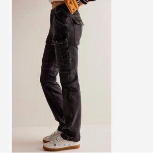 We The Free FP Dream Maker Mid Rise Cargo Jeans Utility Black Sz 26‎ Bootcut